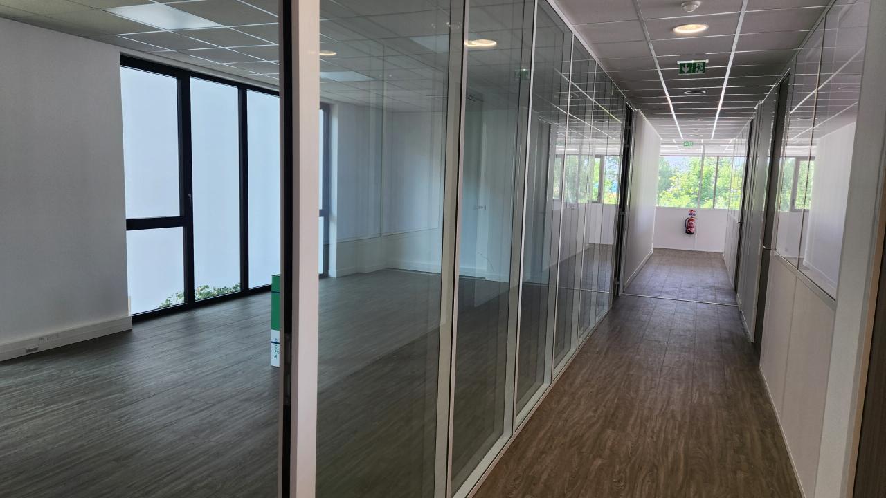 Bureau Croissy-Beaubourg 2820m² Location bureau Croissy-Beaubourg Seine-et-Marne OLBUR2533088 0